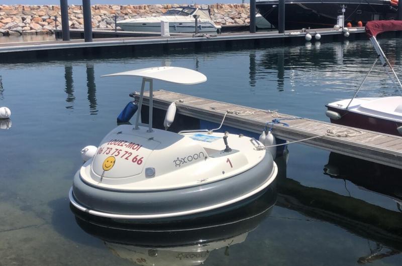 les petits bateaux de la lagune